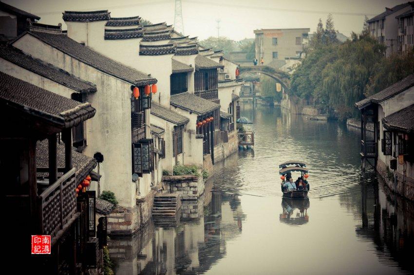 逃离冰淇淋岛屿